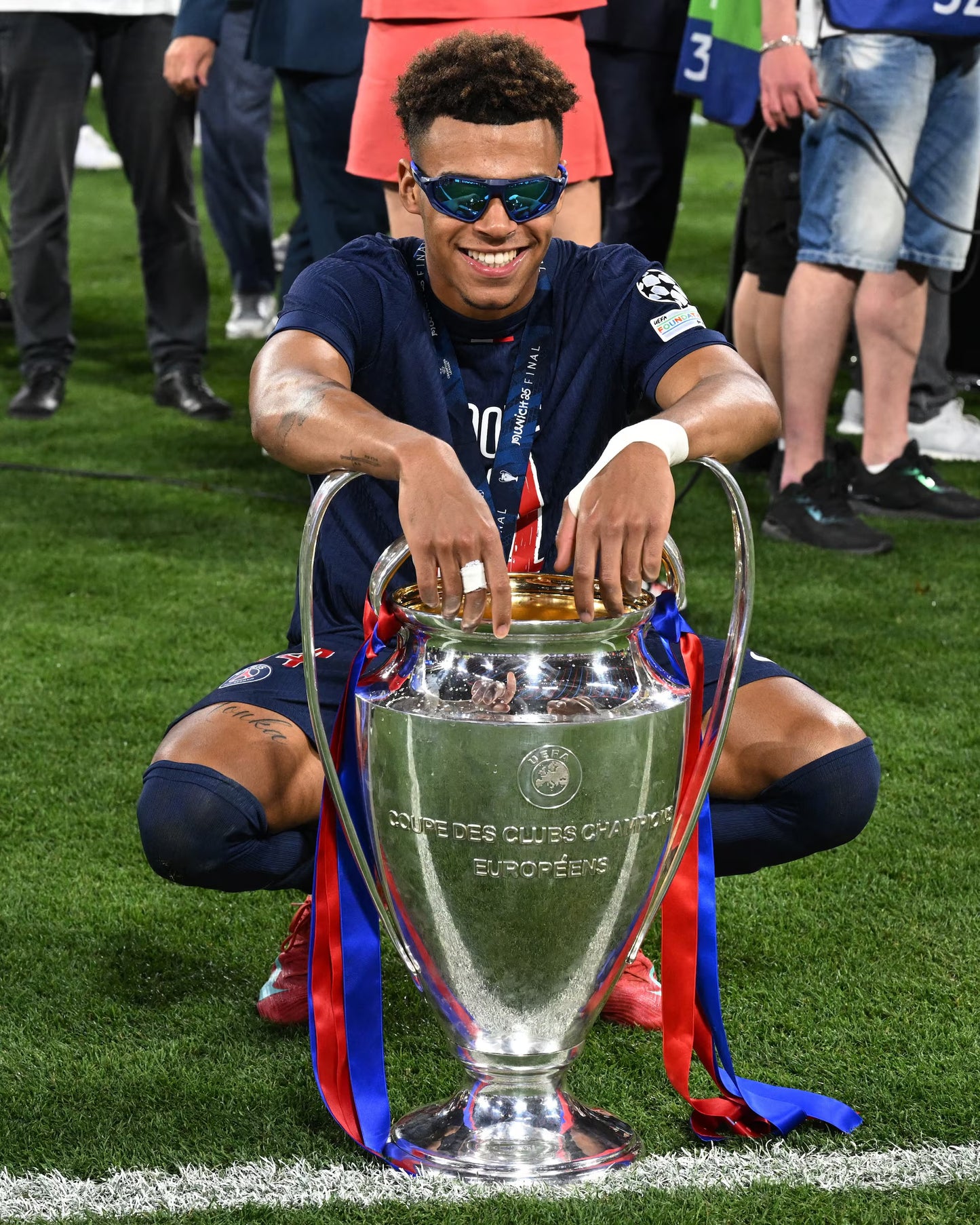 PSG 2024/25 Doue Home Jersey (Player Version)