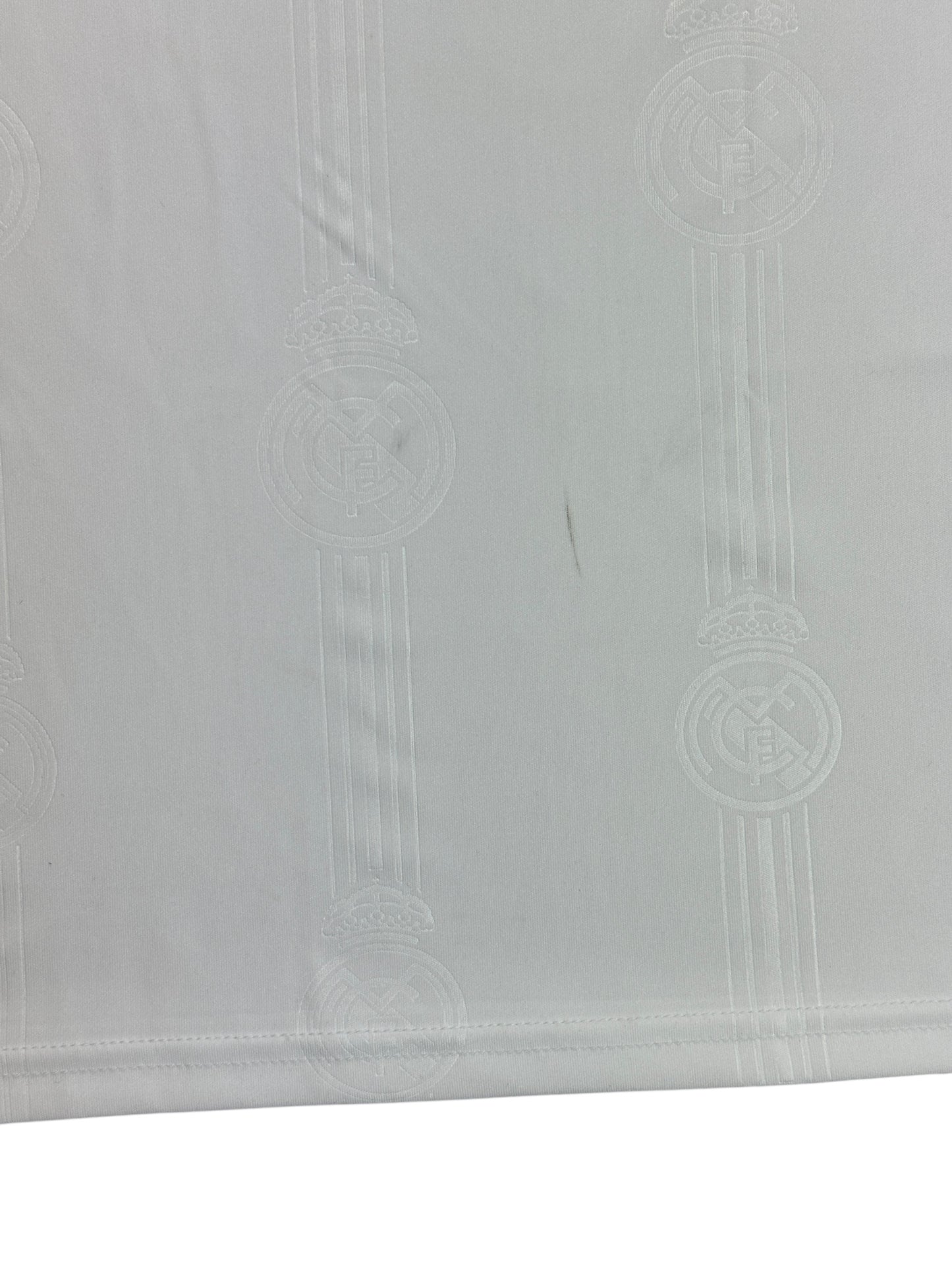 Real Madrid 2022/23 Benzema Home Jersey