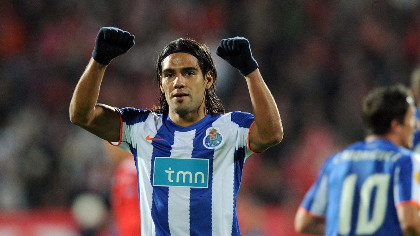 Porto 2010/11 Falcao Home Jersey