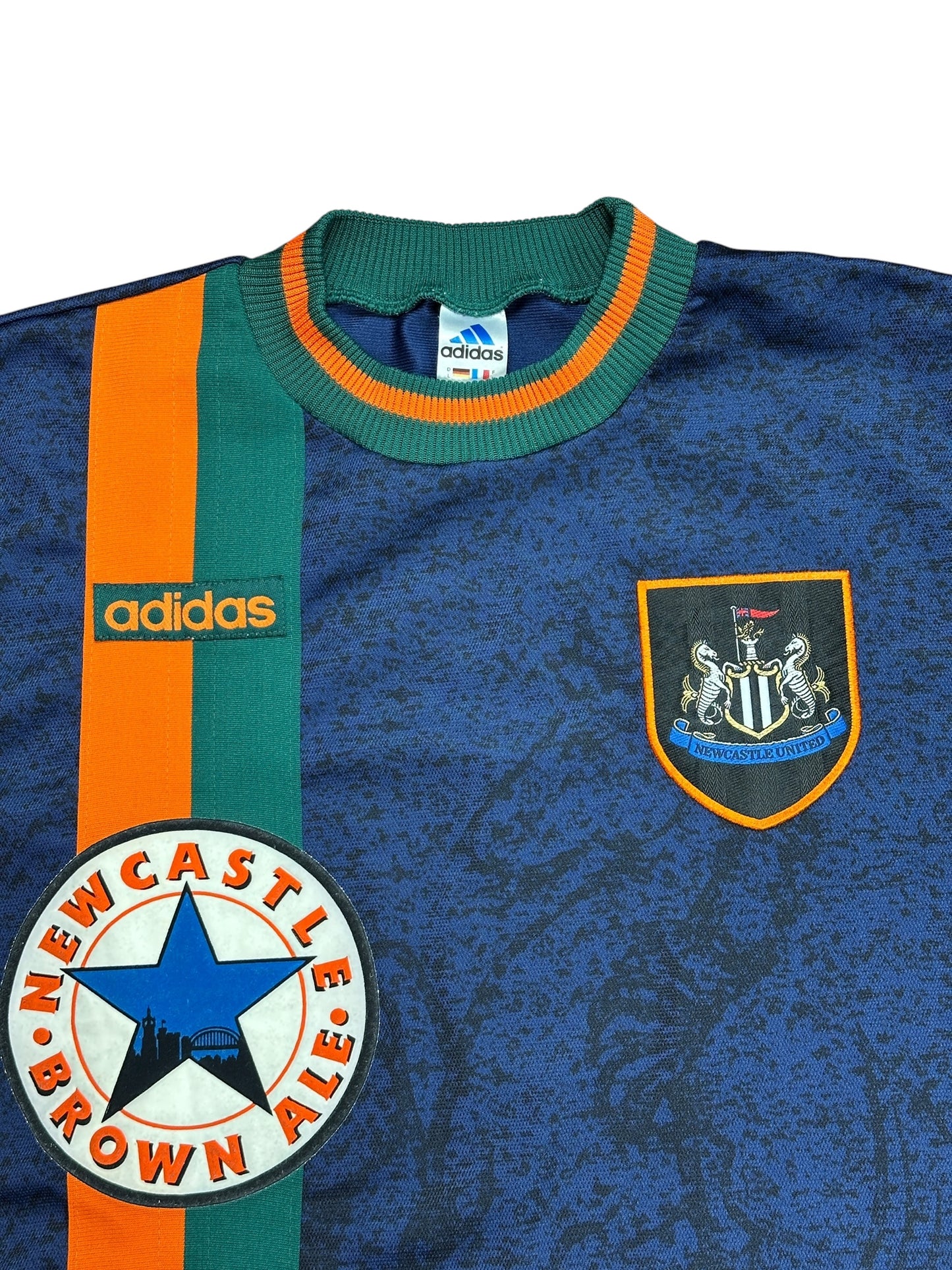 Newcastle 1997/98 Away Jersey