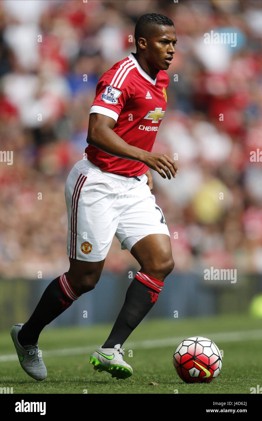 Manchester United 2015/16 Antonio Valencia Home Jersey