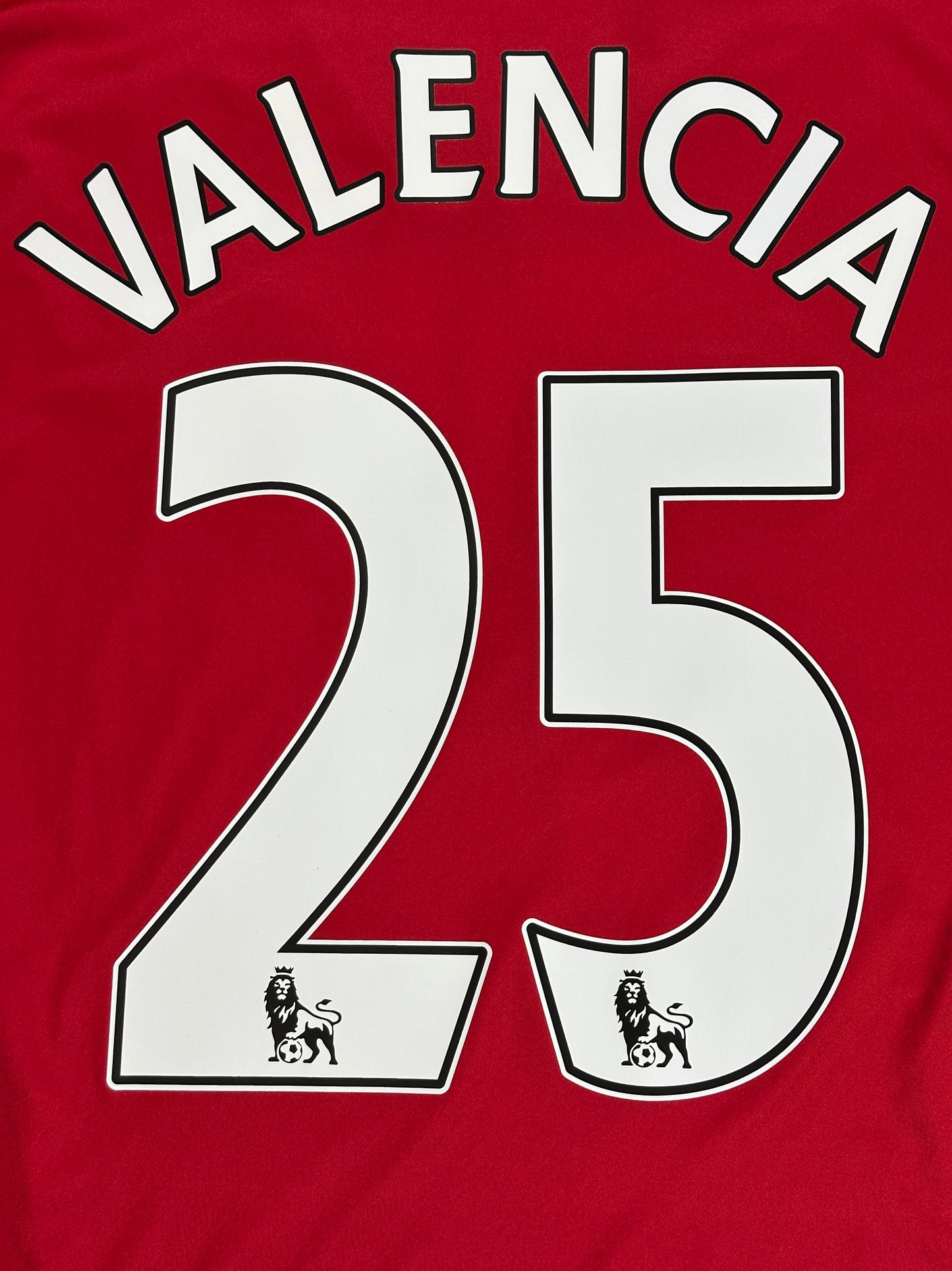 Manchester United 2015/16 Antonio Valencia Home Jersey