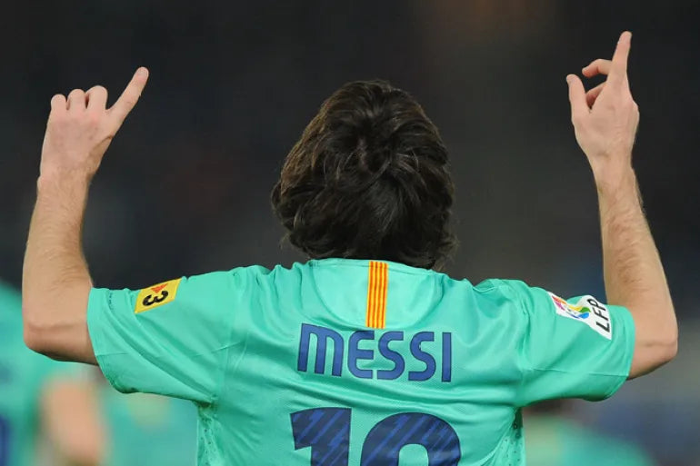 Barcelona 2010/11 Messi Away Jersey