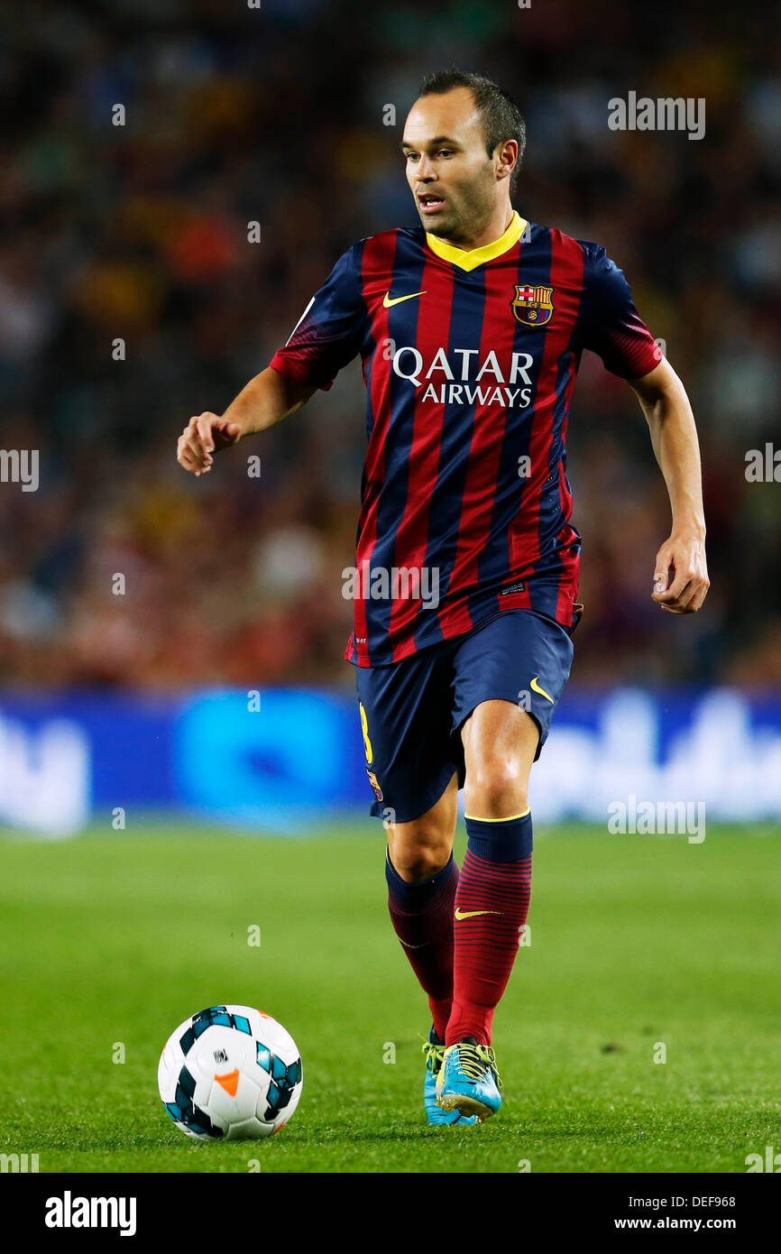 Barcelona 2013/14 Iniesta Home Jersey