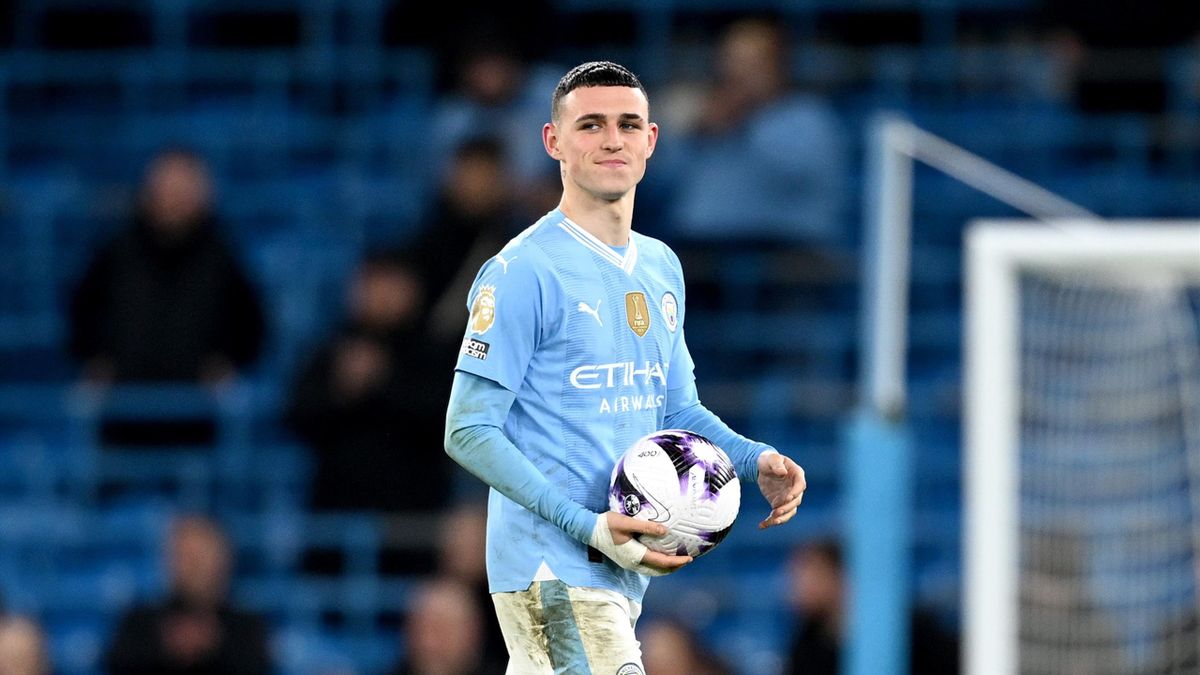 Manchester City 2023/24 Foden Long Sleeve Home Jersey