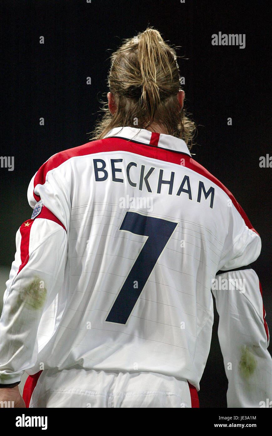 England 2003/05 Beckham Long Sleeve Home Jersey