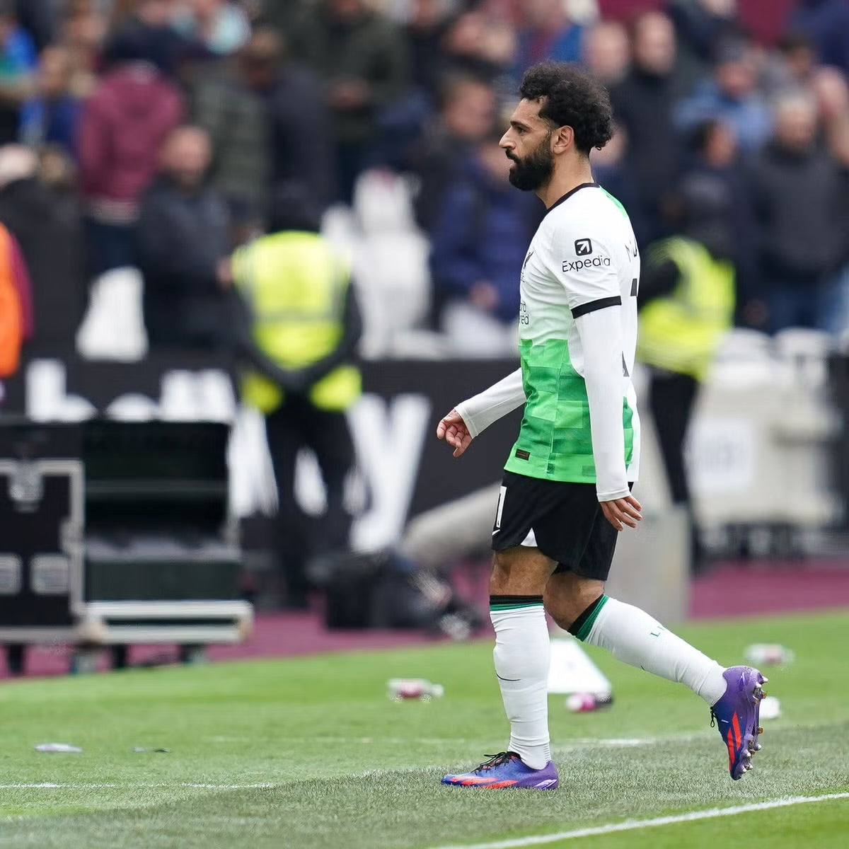 Liverpool 2023/24 Salah Away Jersey