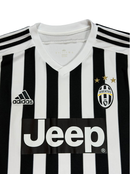 Juventus 2015/16 Home Jersey