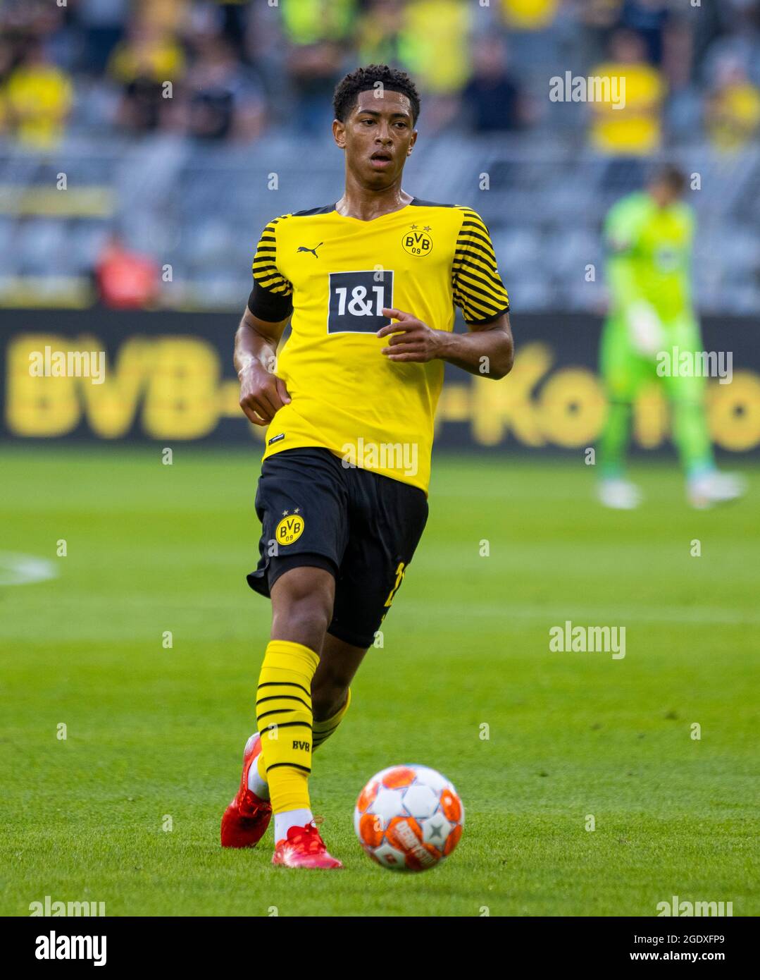 Borussia Dortmund 2021/22 Bellingham Home Jersey