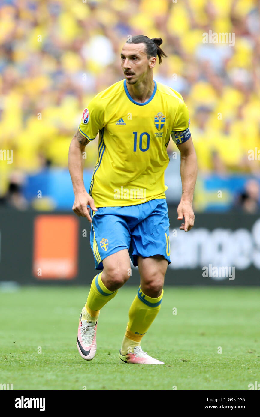 Sweden 2016 Ibrahimovic Home Jersey