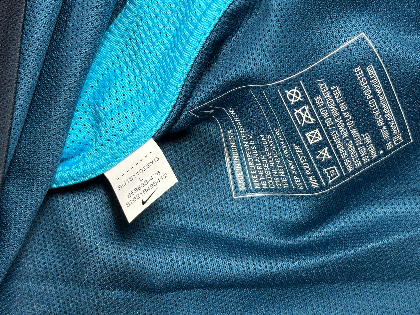 Manchester City 2015/16 Away Jersey (Player Issue)