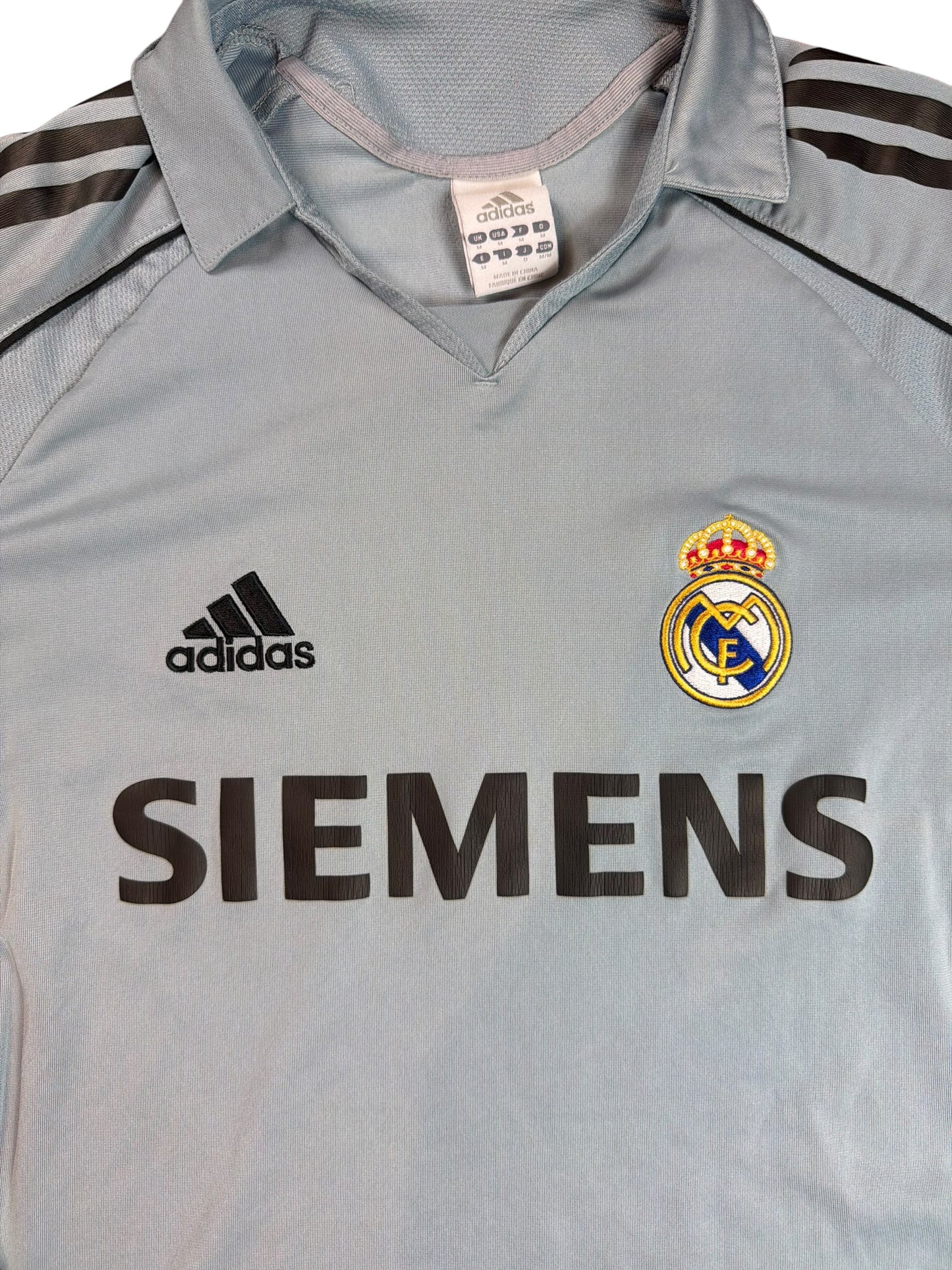 Real Madrid 2005/06 Ronaldo Third Jersey