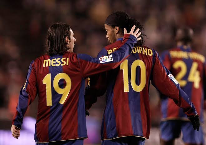 Barcelona 2006/07 Messi Home Jersey