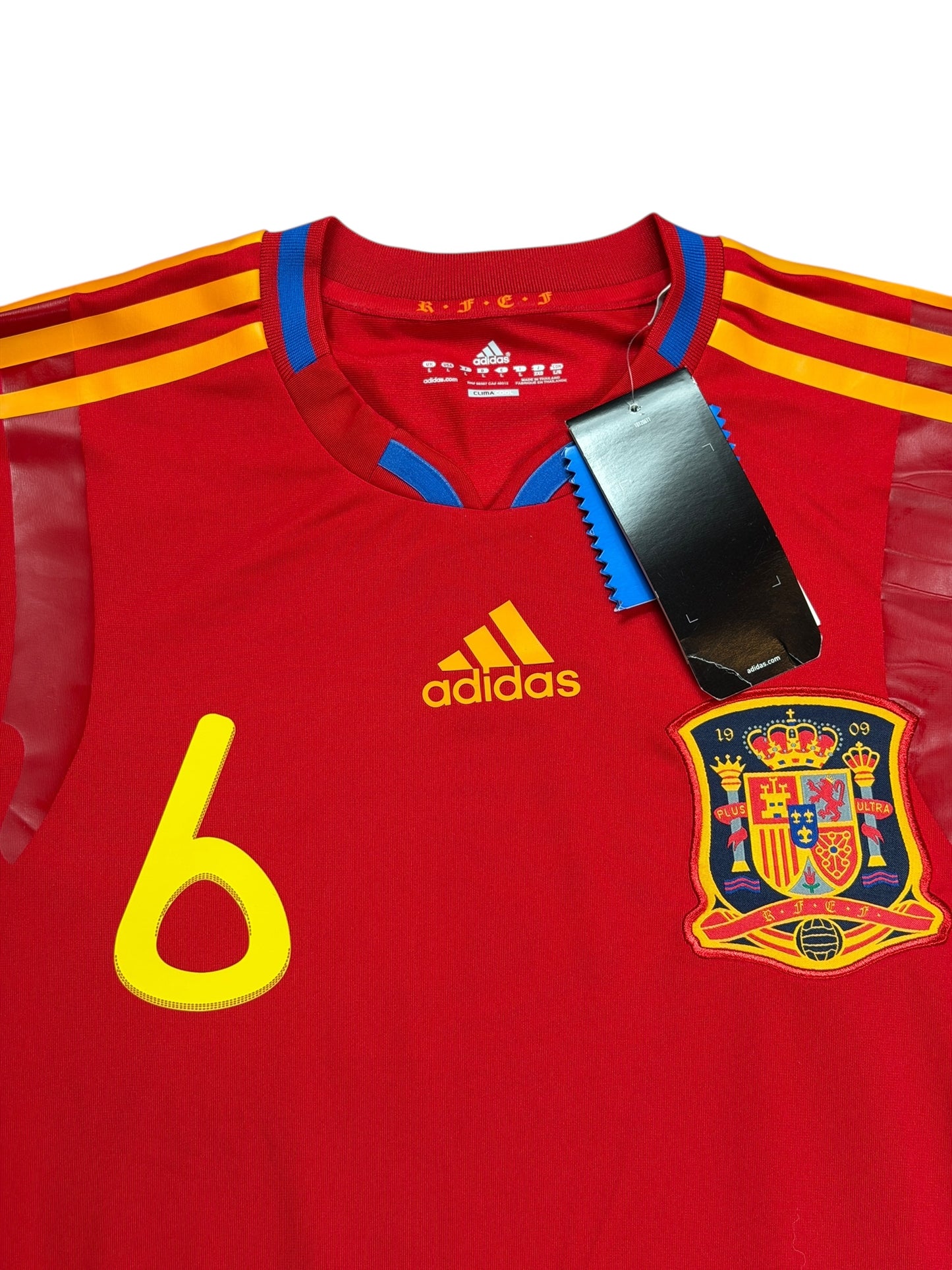Spain 2010 Iniesta Home Jersey (Player version Tech Fit)