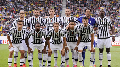 Juventus 2015/16 Home Jersey