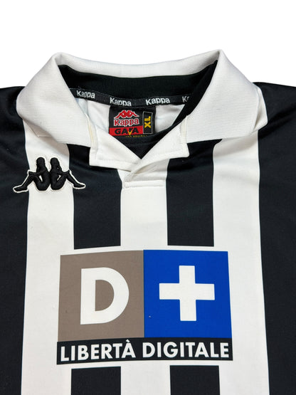 Juventus 1998/99 Home Jersey