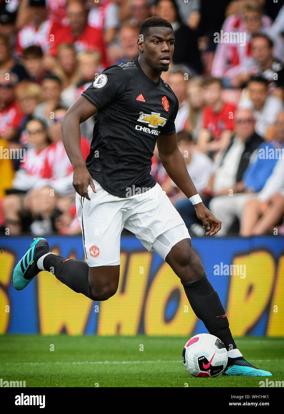 Manchester United 2019/20 Pogba Third Jersey