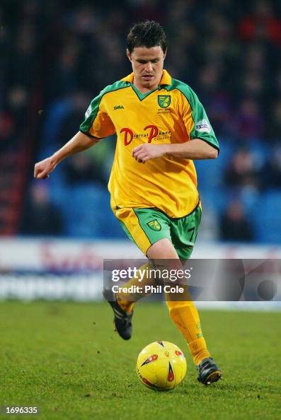 Norwich 2001/02 Mulryne Centenary Home Jersey