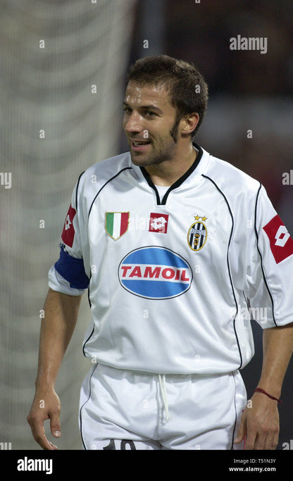 Juventus 2002/03 Away Jersey