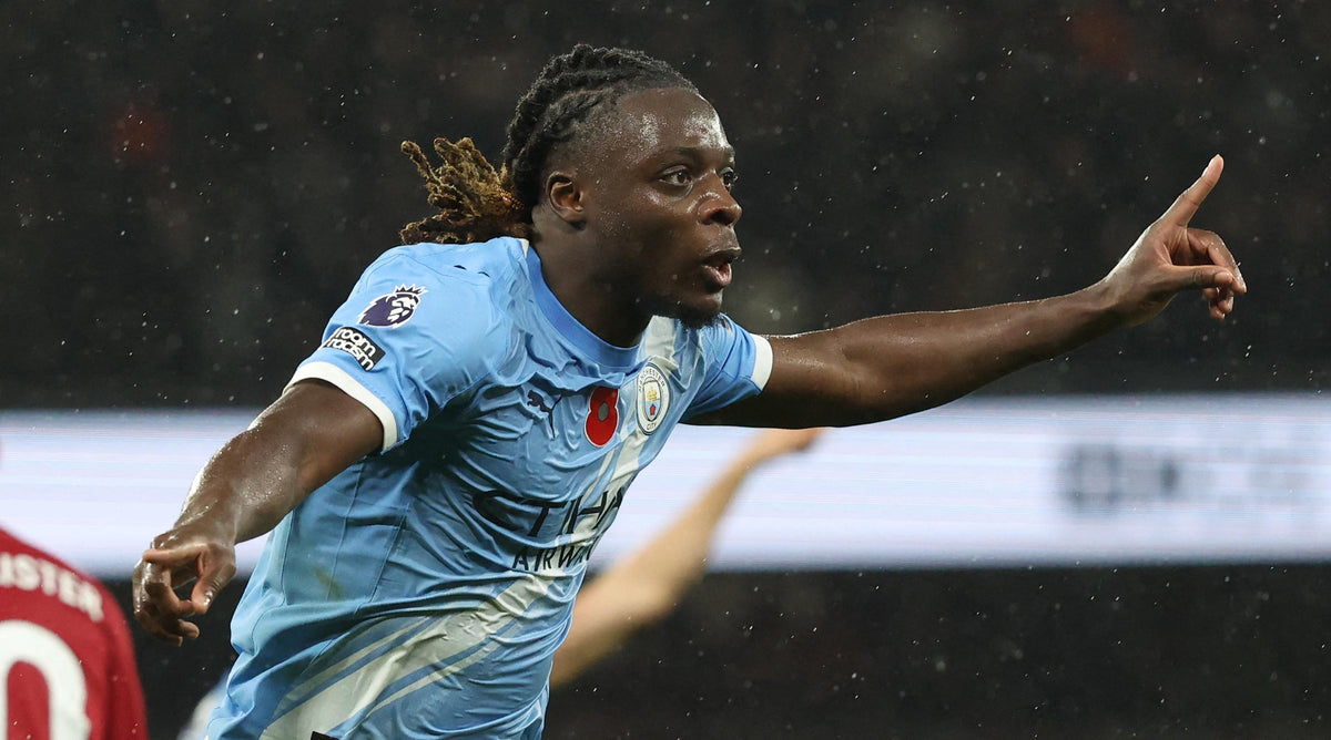 Manchester City 2025/26 Doku Home Jersey