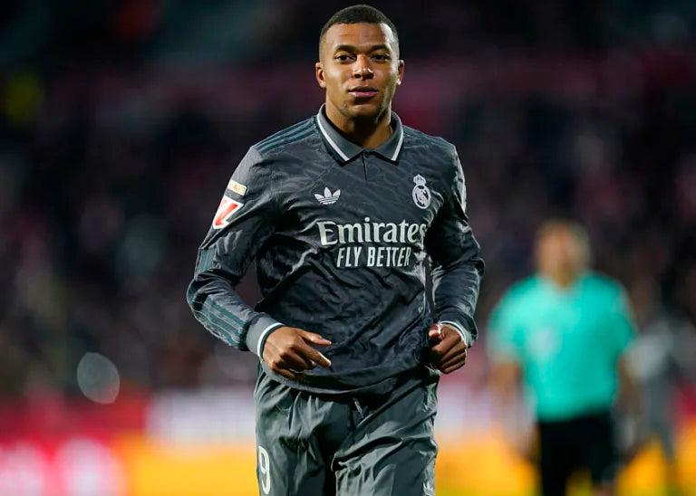Real Madrid 2024/25 Mbappe Third Jersey (Player Version)