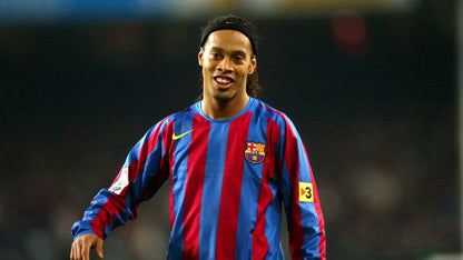 Barcelona 2005/06 Ronaldinho Long Sleeve Home Jersey (Reissue)