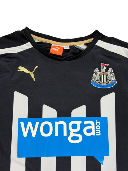 Newcastle 2014/15 Home Jersey