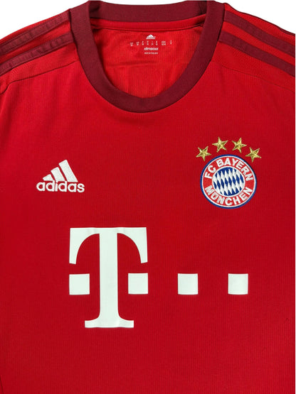Bayern Munich 2015/16 Muller Home Jersey