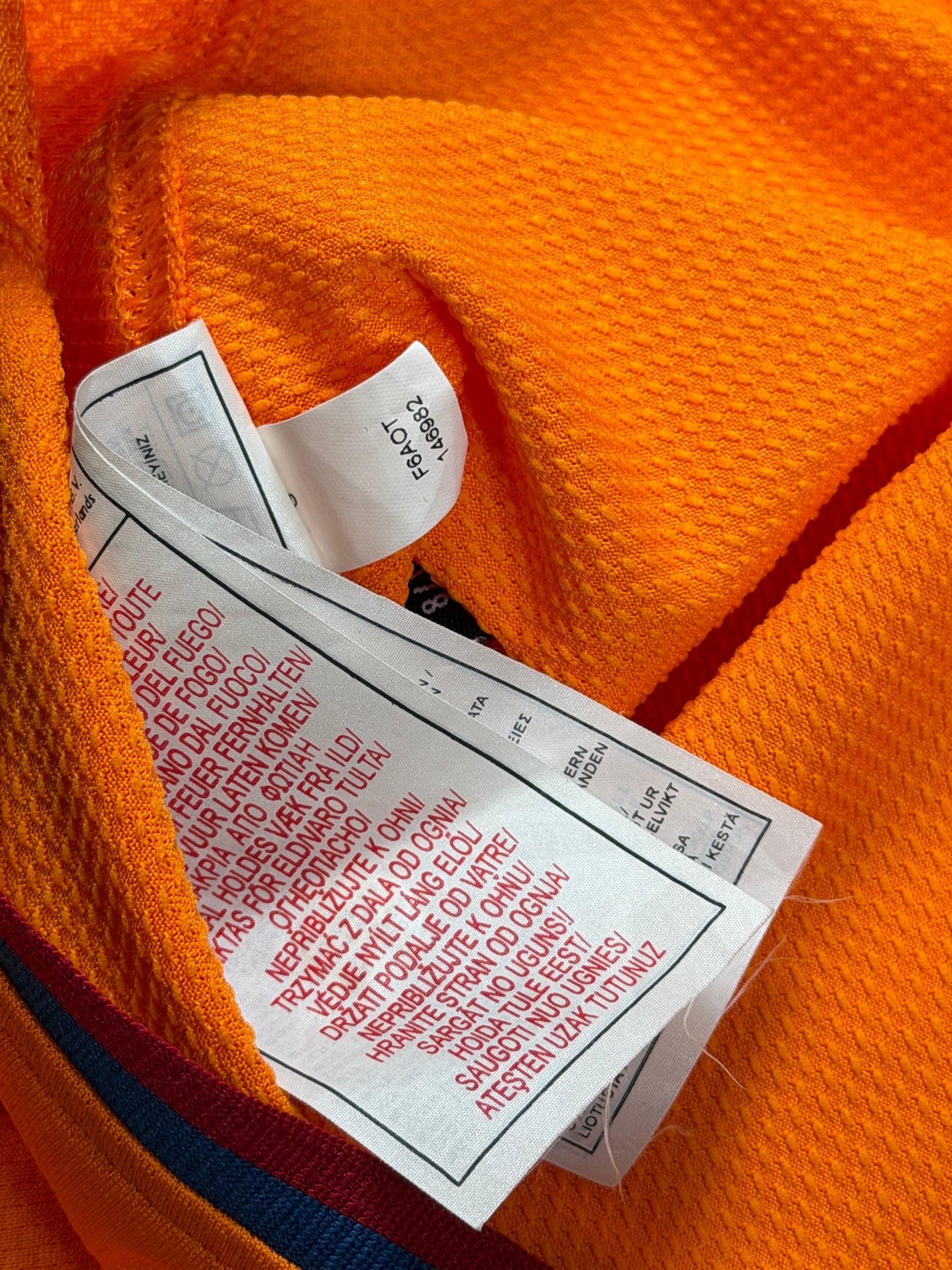 Barcelona 2006/07 Ronaldinho Away Jersey