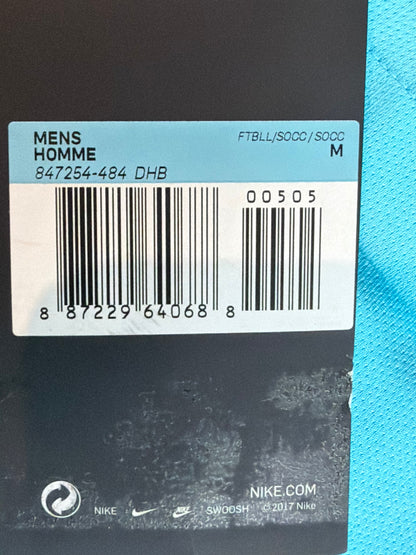 Barcelona 2017/18 Messi Away Jersey