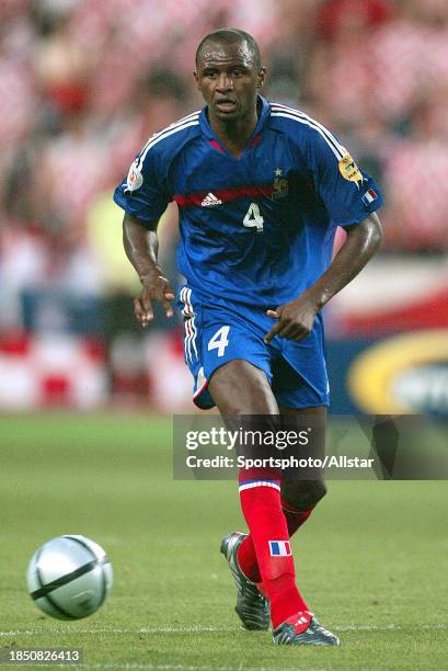 France 2004 Vieira Home Jersey