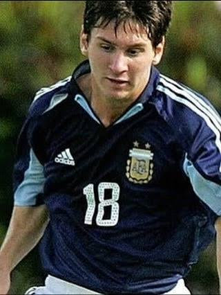 Argentina 2004 Messi Away Jersey