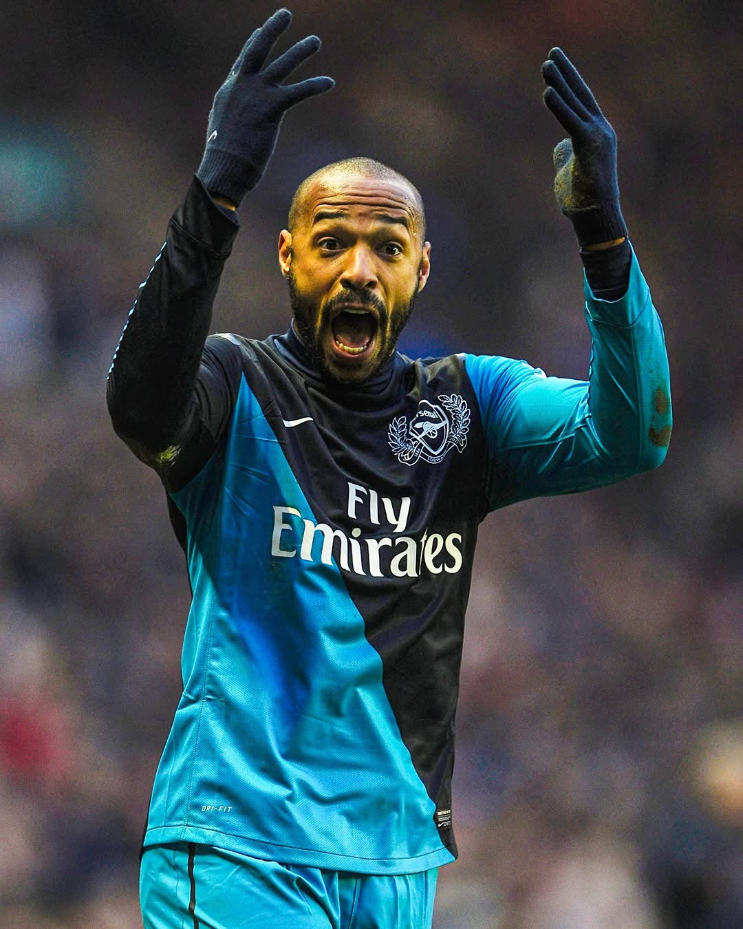 Arsenal 2011/12 Henry Away Jersey