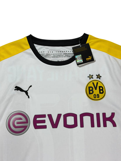 Borussia Dortmund 2015/16 Aubameyang Third Jersey